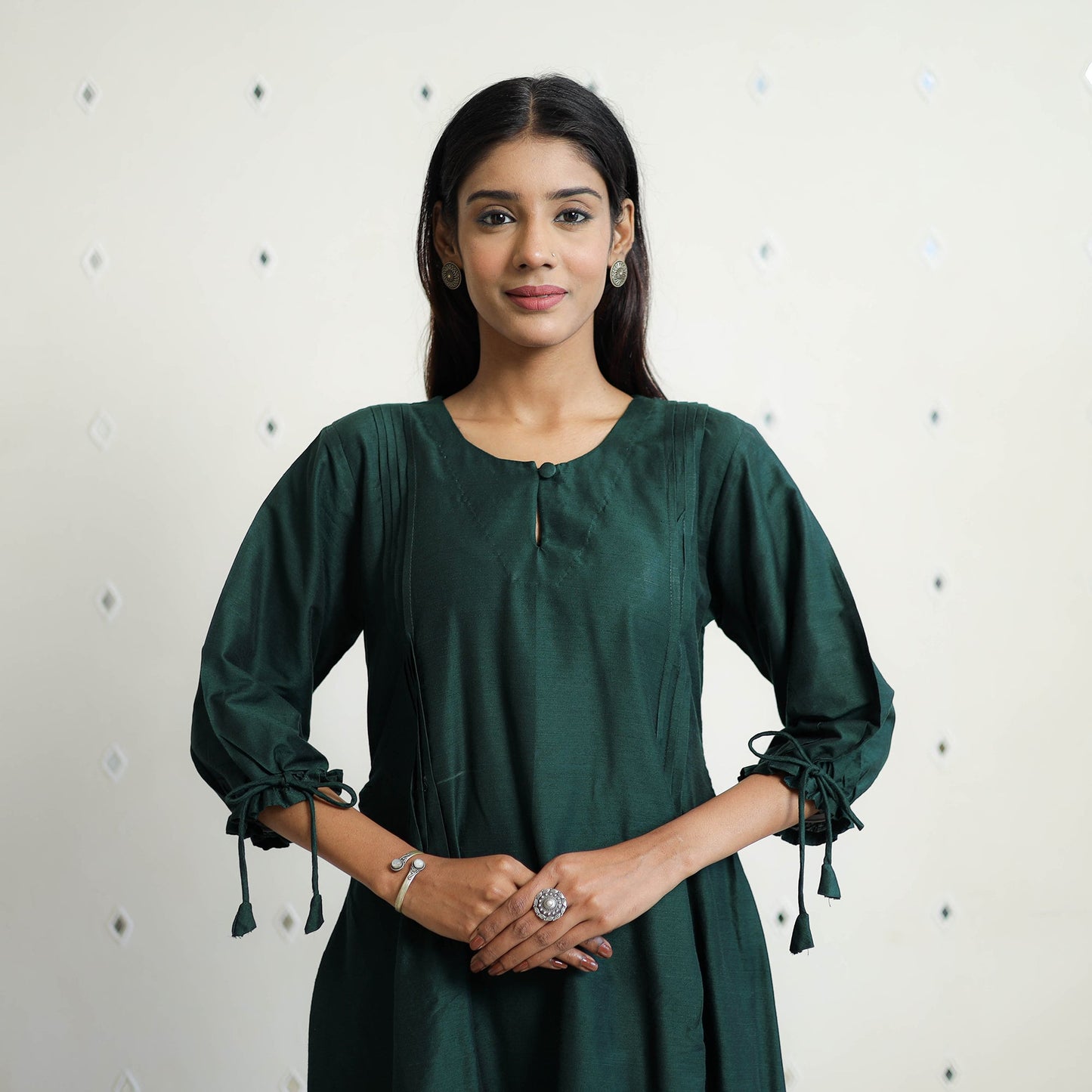 Buy Ethnic Plain Dresses for Women Online at iTokri.Com