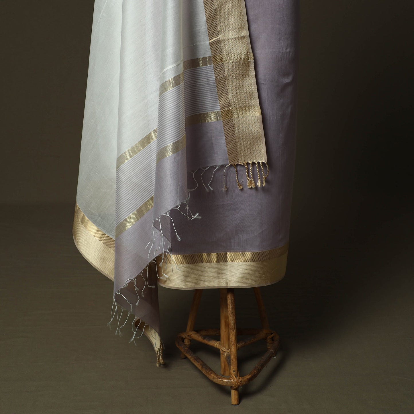 Maheshwari silk handloom 2pc unstitched dress material