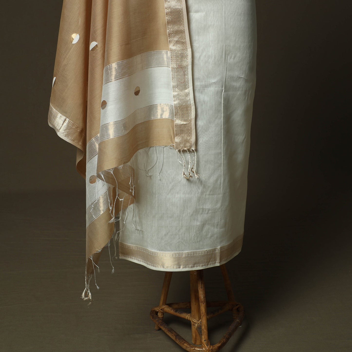 Maheshwari silk handloom 2pc unstitched dress material