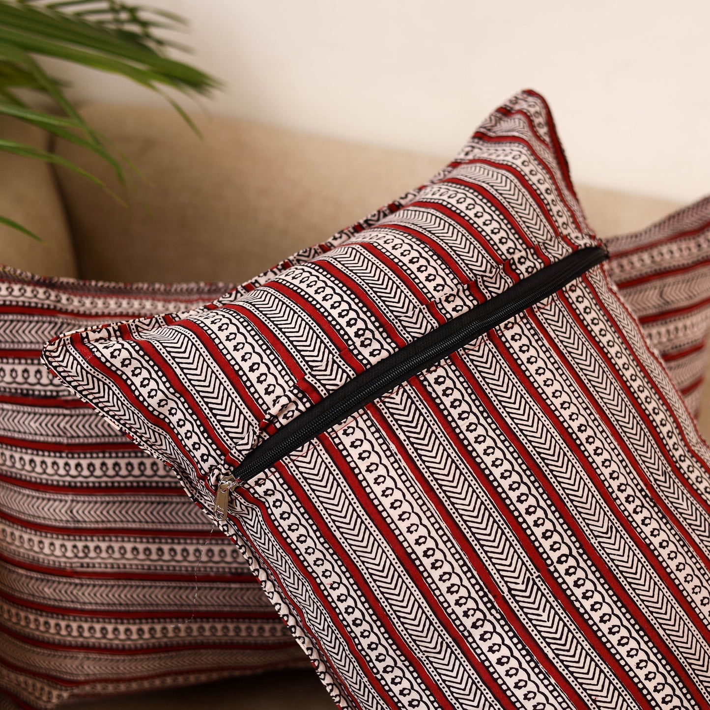 Bagh hand pillow cover (set of 2) 17 - handcrafted