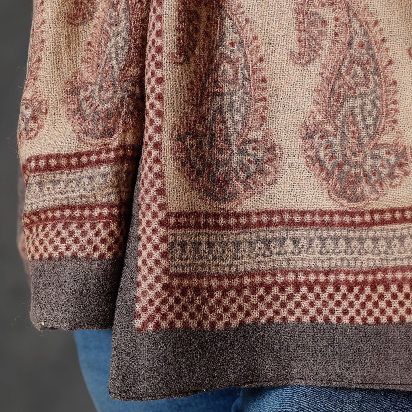 Bagh Block Printed Natural Dyed Woolen Muffler (61 in)