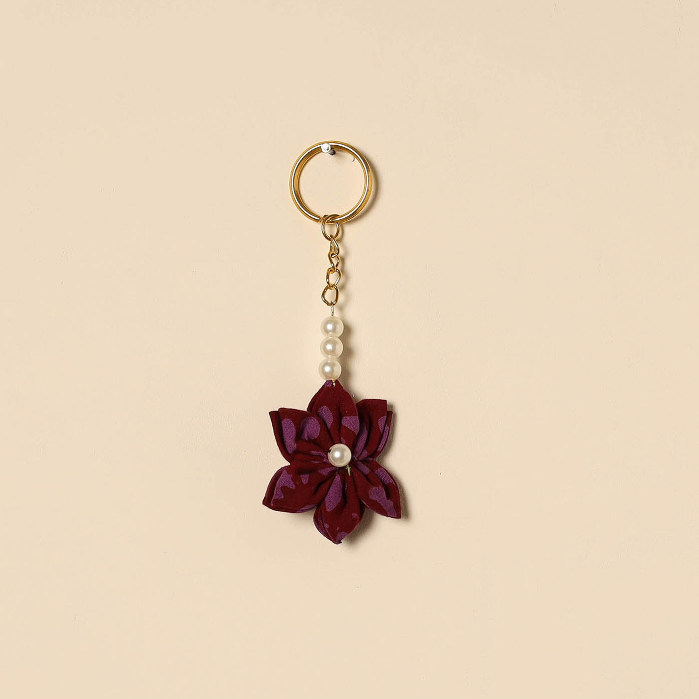 Beaded fabart flower keychain 33 - handcrafted