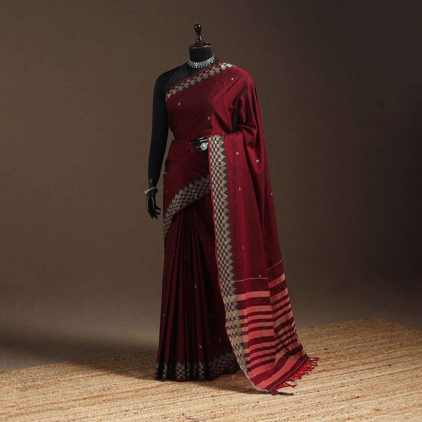 Dharwad cotton saree with border 10 - handcrafted