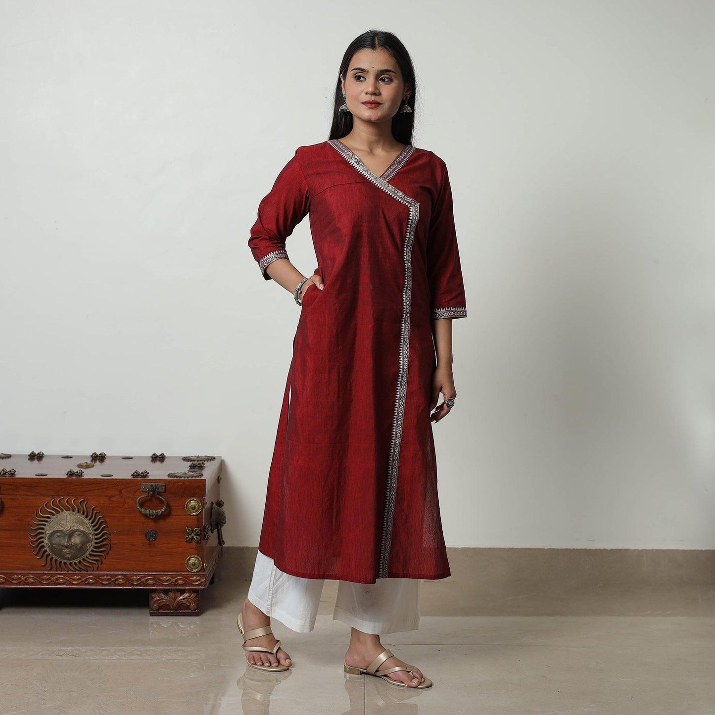 Shop Dharwad Cotton Kurta for Women Straight & Elegant