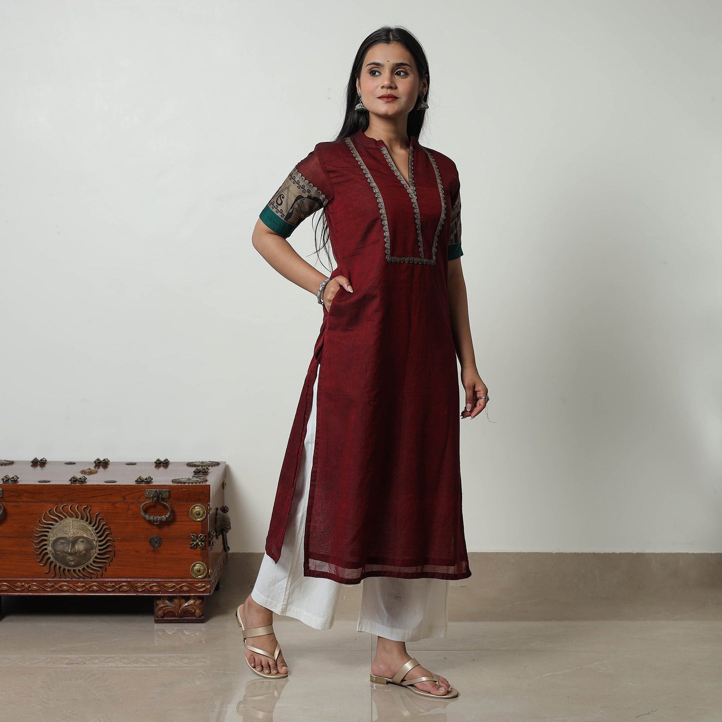 Dharwad Mercerised Cotton Kurta for Women Straight & Elegant