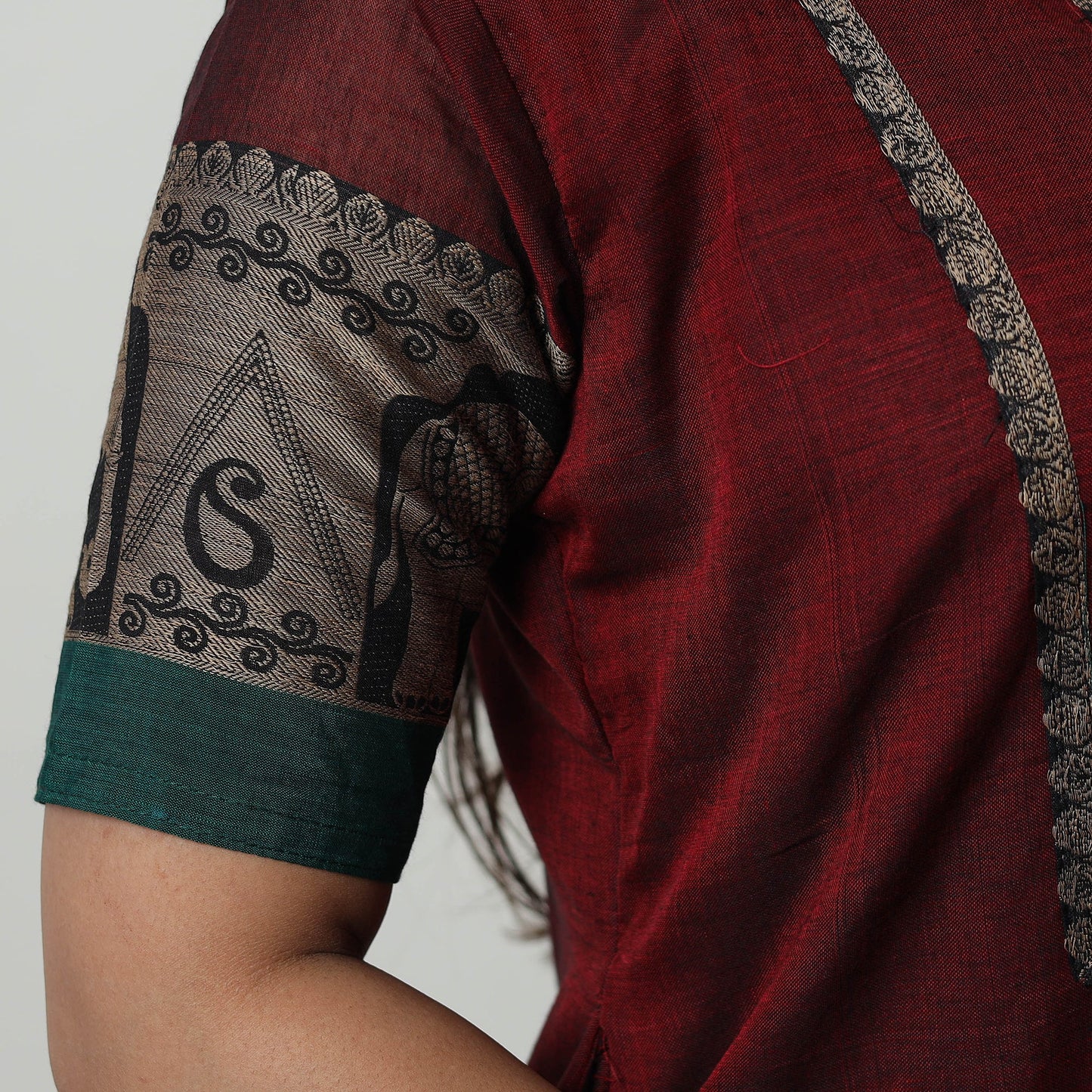 Dharwad Mercerised Cotton Kurta for Women Straight & Elegant