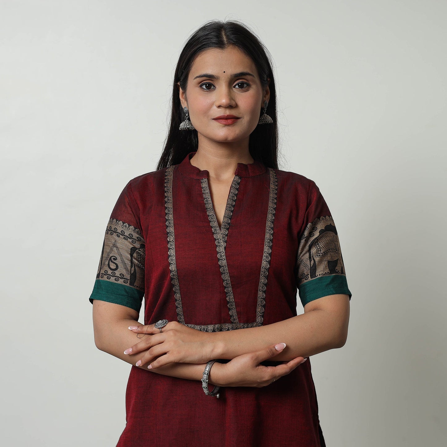 Dharwad Mercerised Cotton Kurta for Women Straight & Elegant