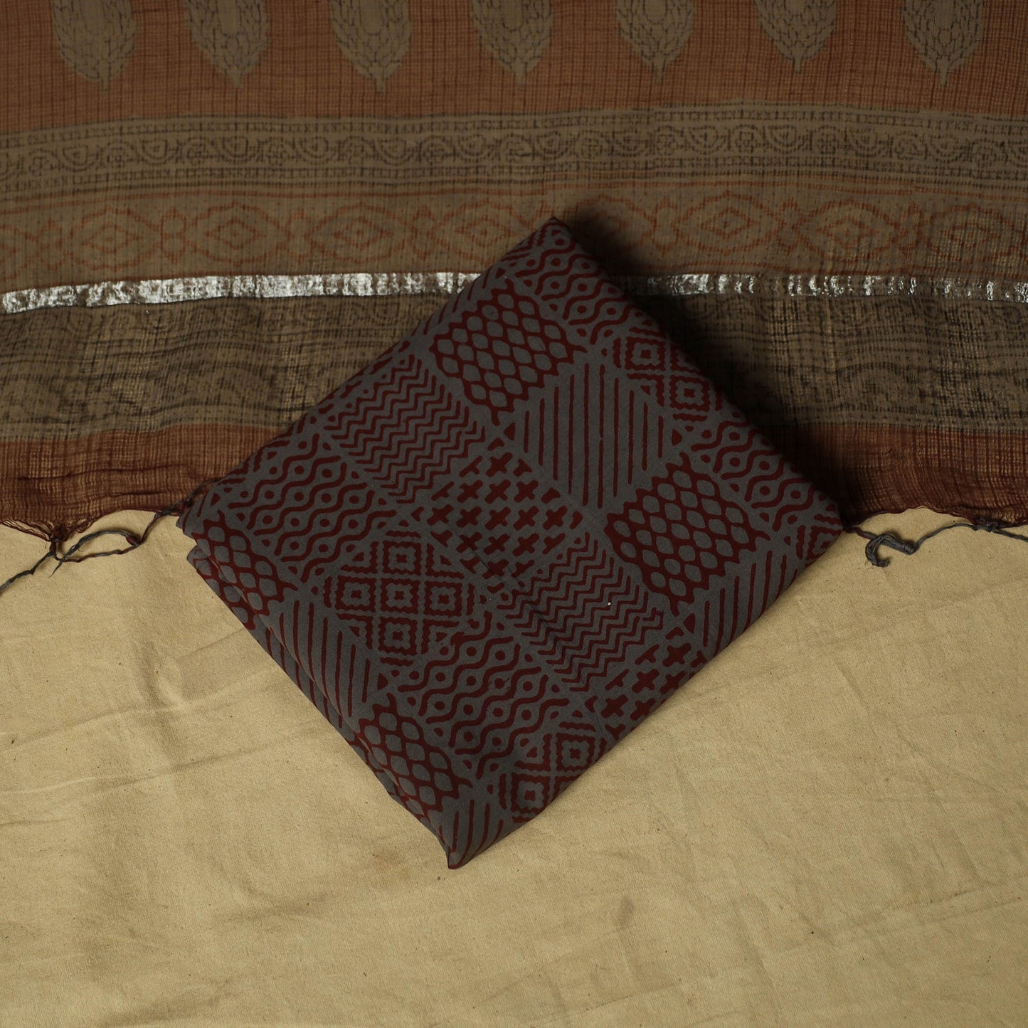 Hand block bagh print cotton 3pc unstitched dress material