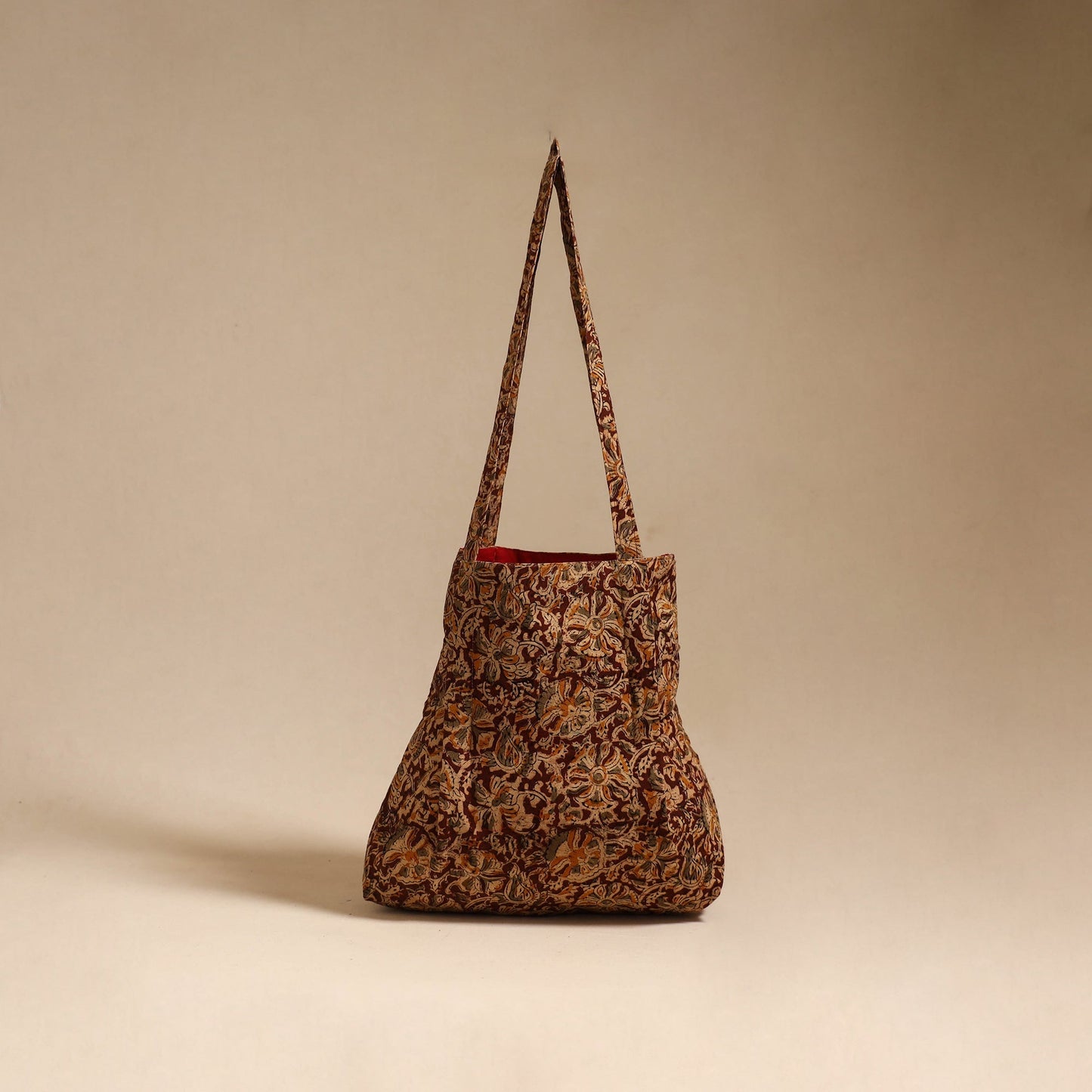 Handcrafted fabric jhola bag 46