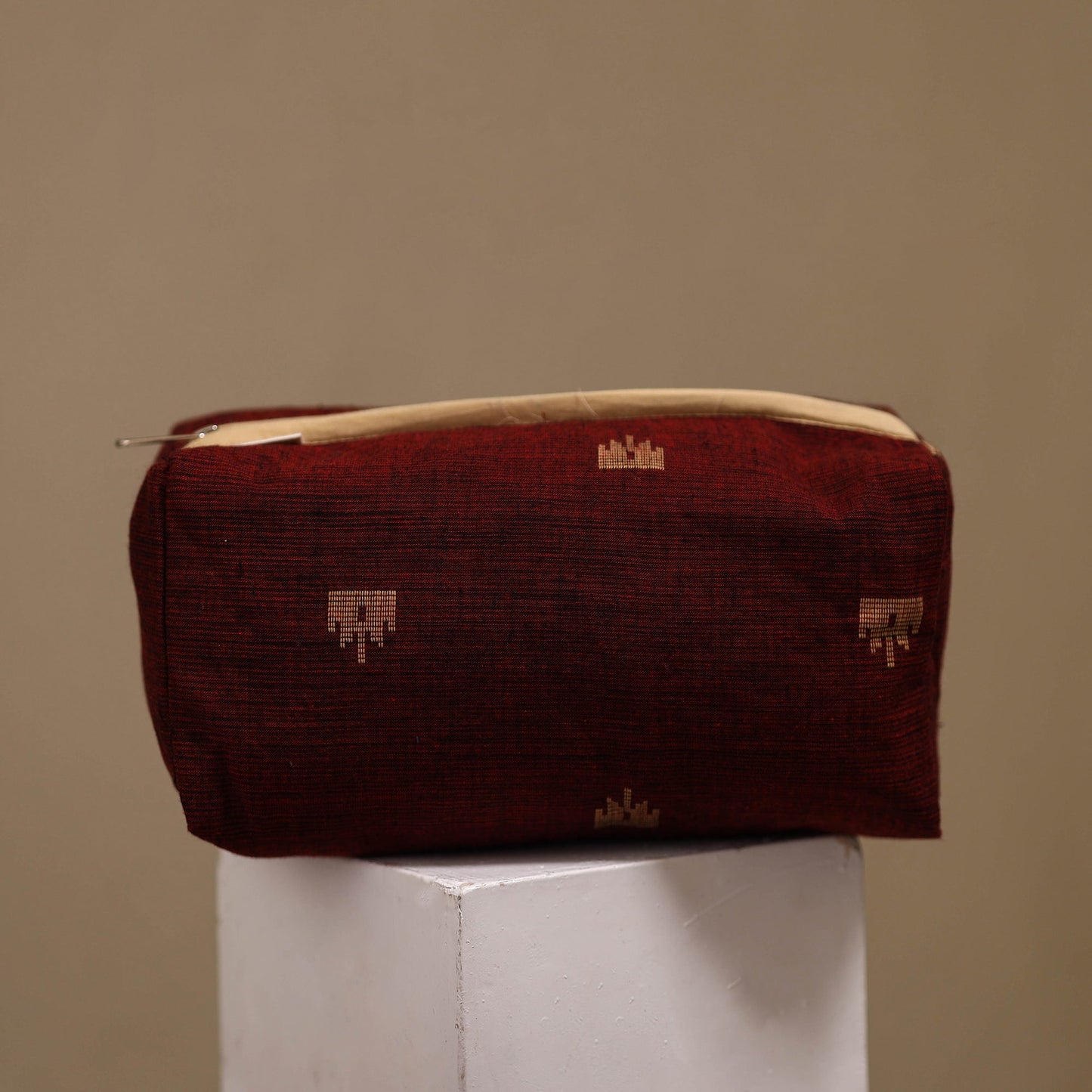 Handcrafted fabric toiletry bags (set of 3) 12