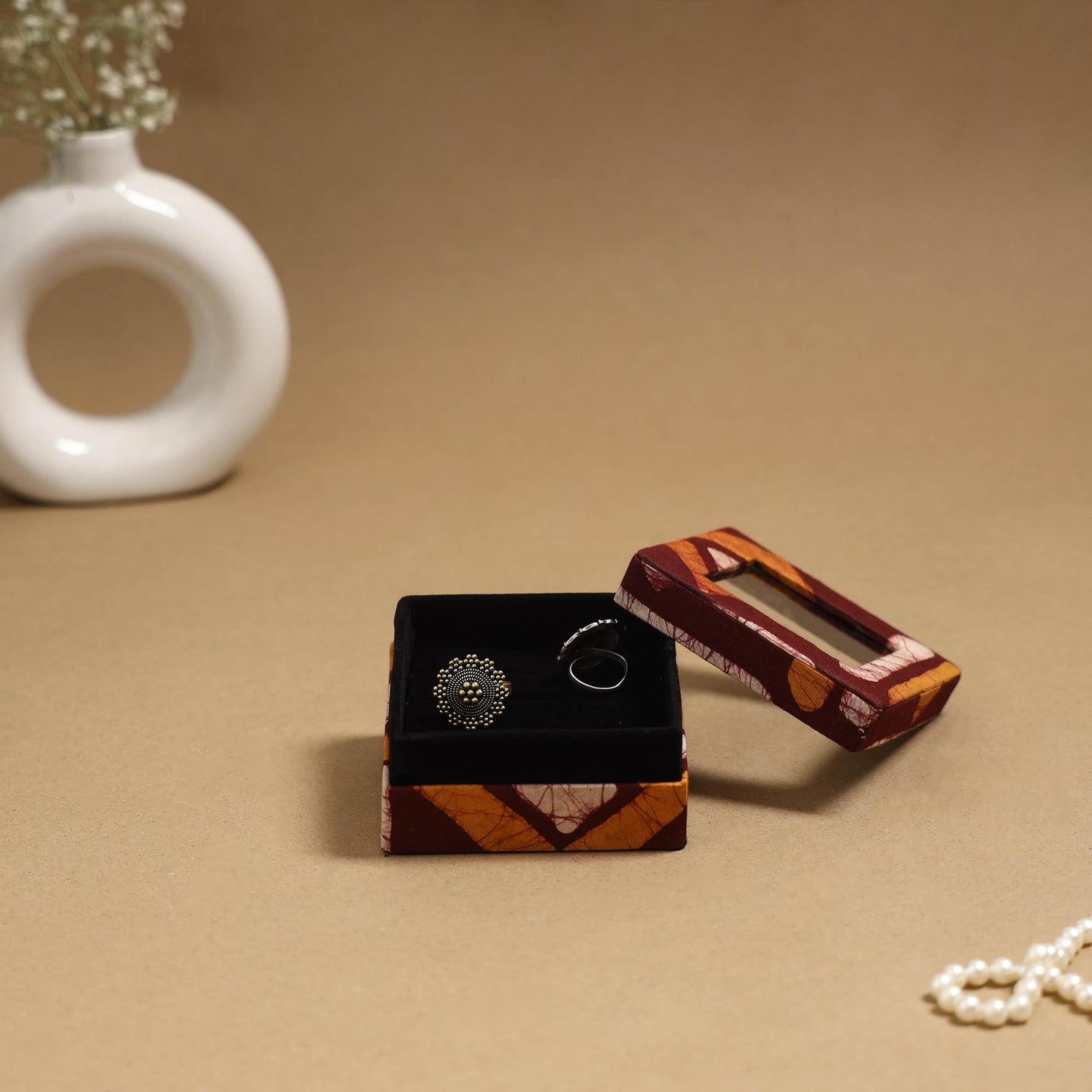 Handcrafted printed fabric ring/earring box 36