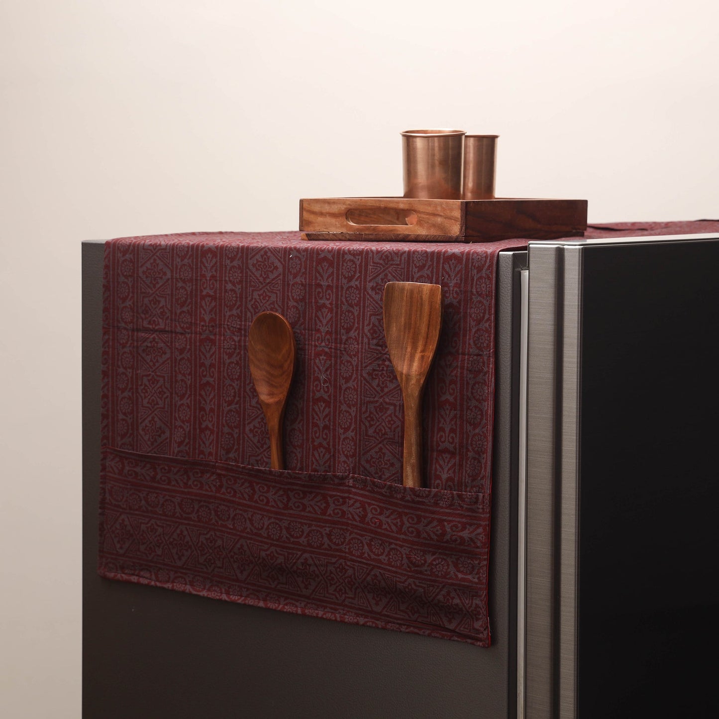 Handmade fridge top cover with multiple pockets 108