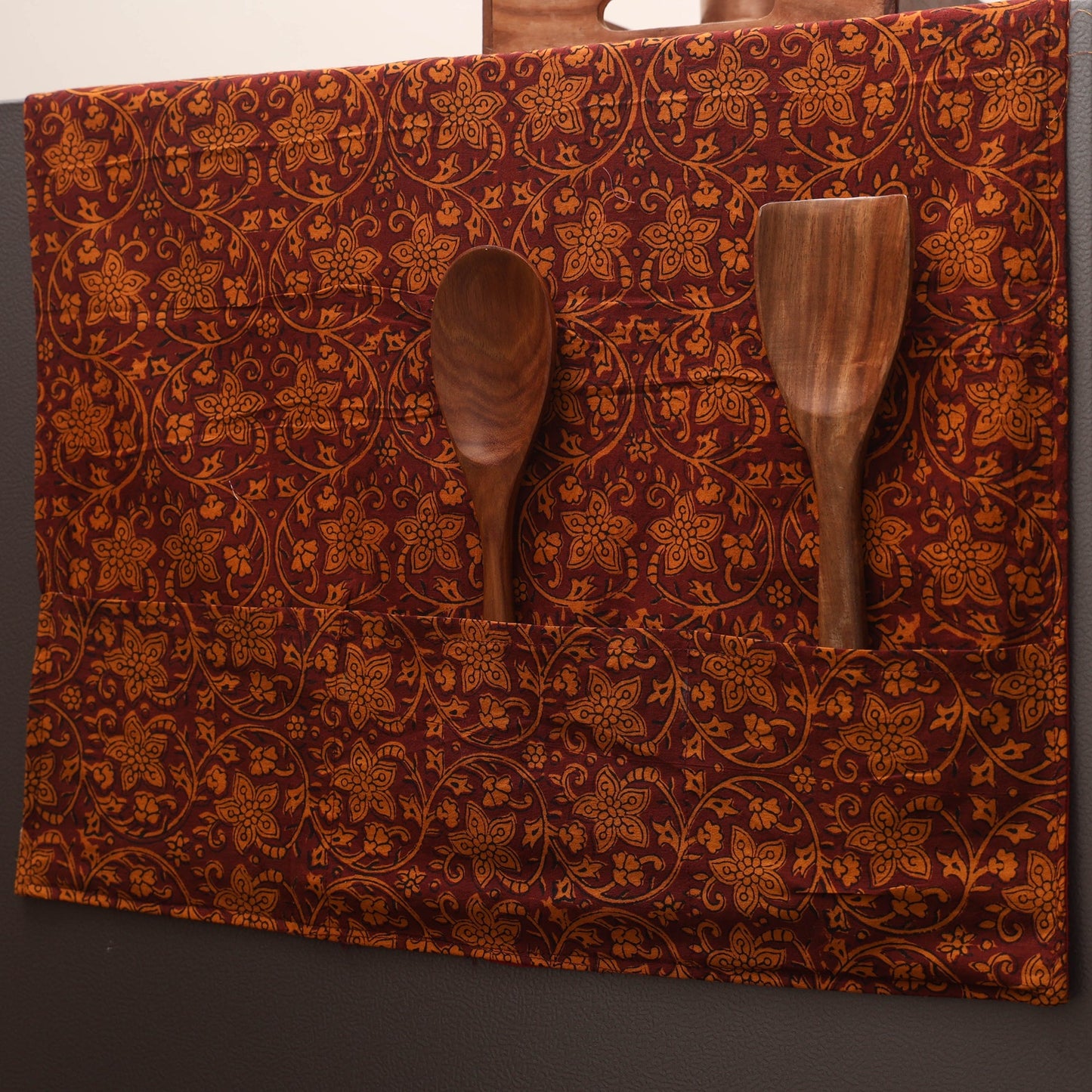 Handmade fridge top cover with multiple pockets 113
