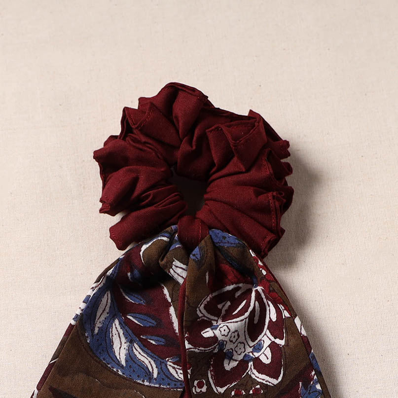 Handmade rubber band/scarf scrunchie 01 - handcrafted