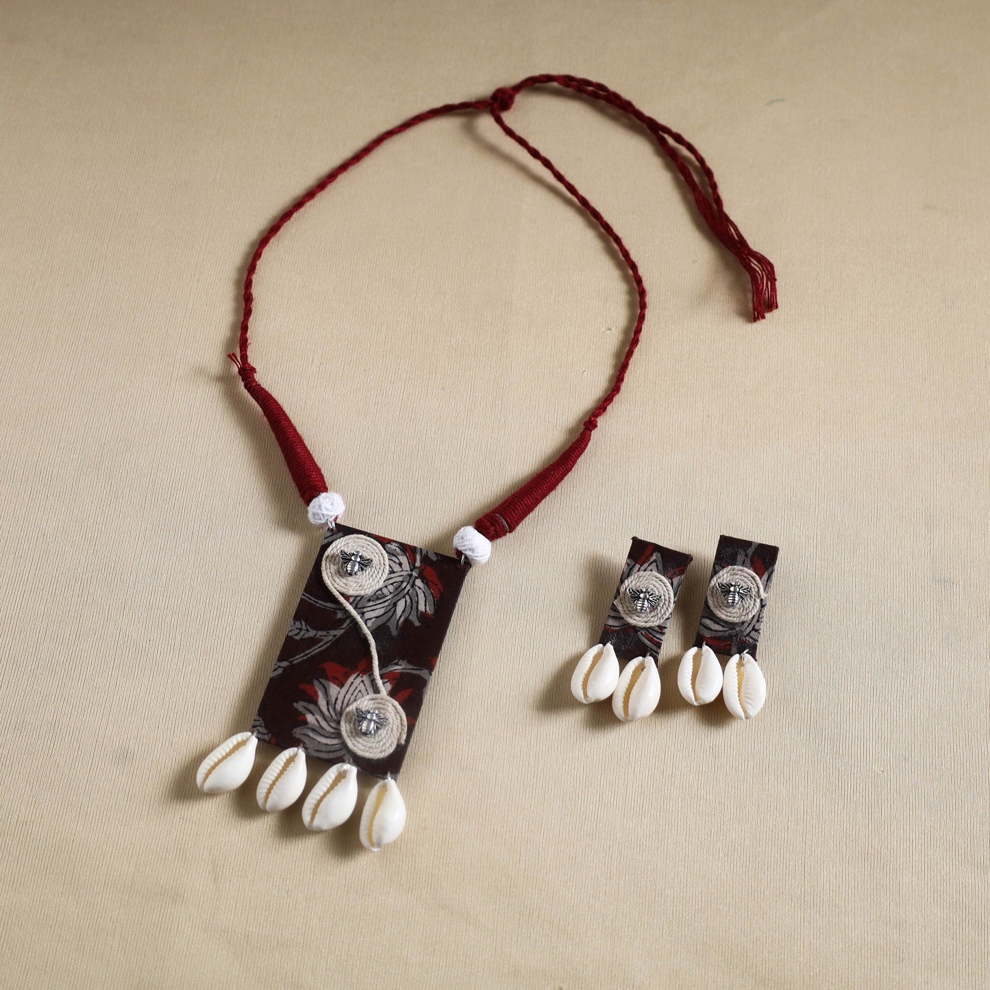 Buy Handmade Shell Work Fabart Necklace Set