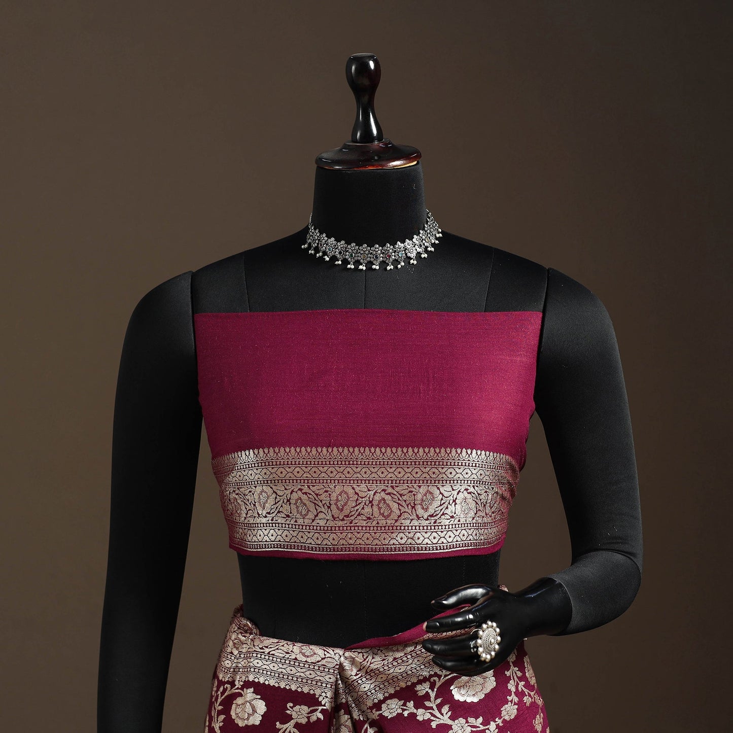 Handwoven zari jaal work mulberry x muga silk heavy