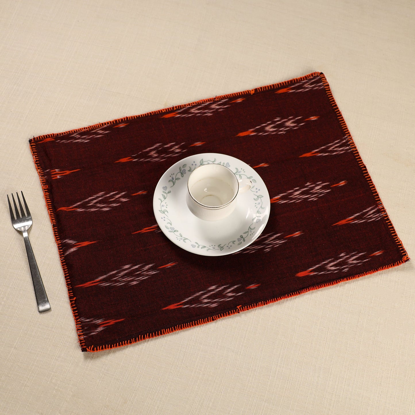 Maroon Ikat Cotton Hand Embroidery Table Mat (18 x 13 in) 08