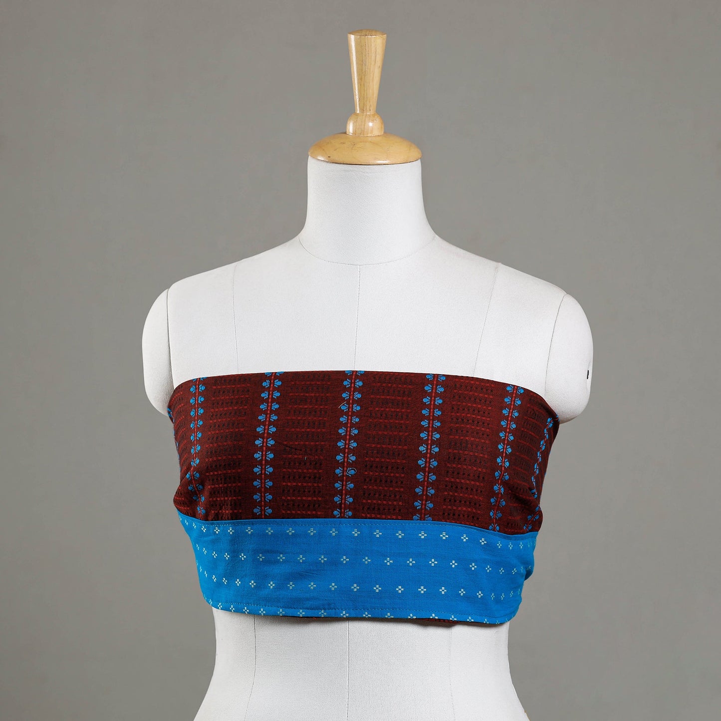 Buy Jacquard Cotton Blouse Piece Online at iTokri.com