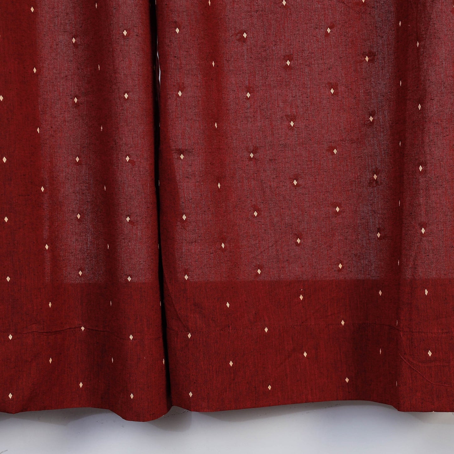 Jacquard weave cotton window curtain (5 x 3 feet) (single