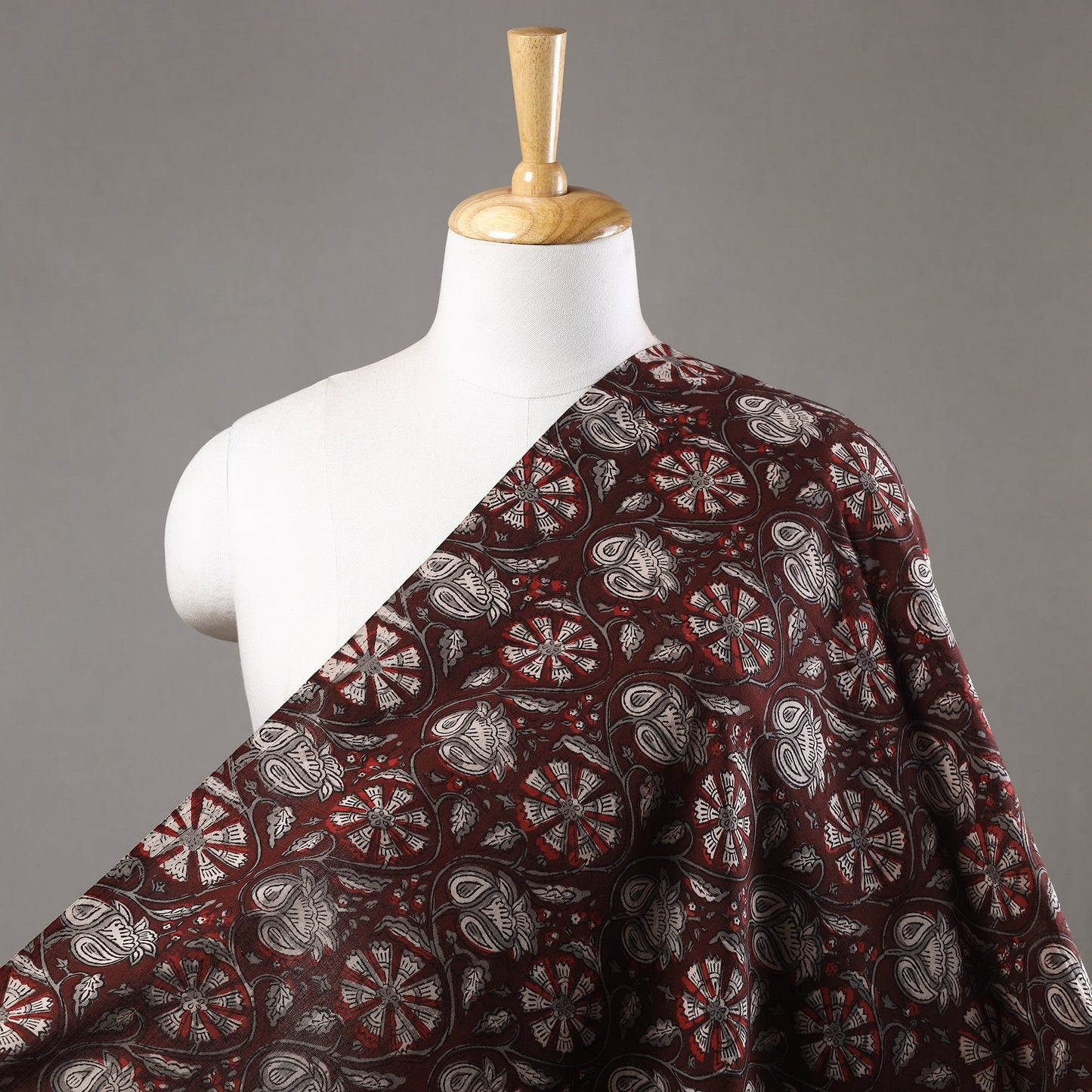 Jahota Block Printed Cotton Fabric 01