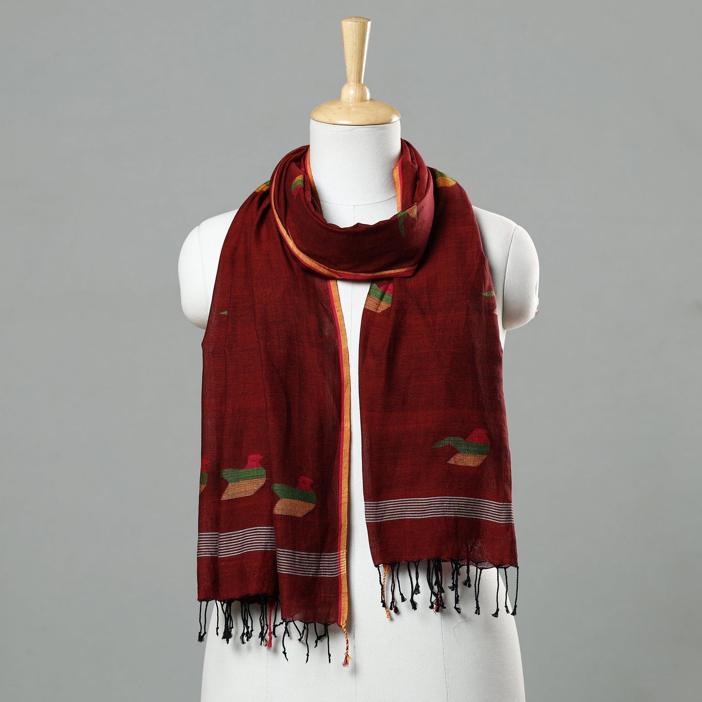 Jamdani Handloom Cotton Stole with Tassels Online at iTokri.com