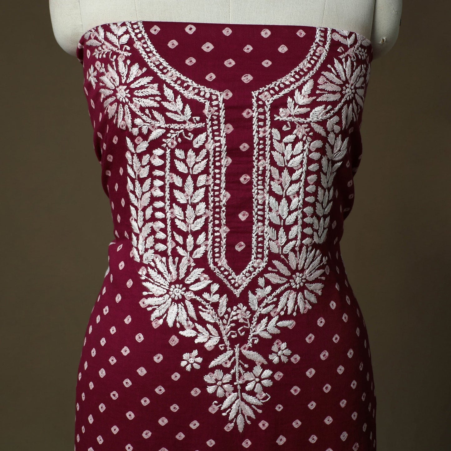Lucknowi chikankari hand work bandhani unstitched kurta