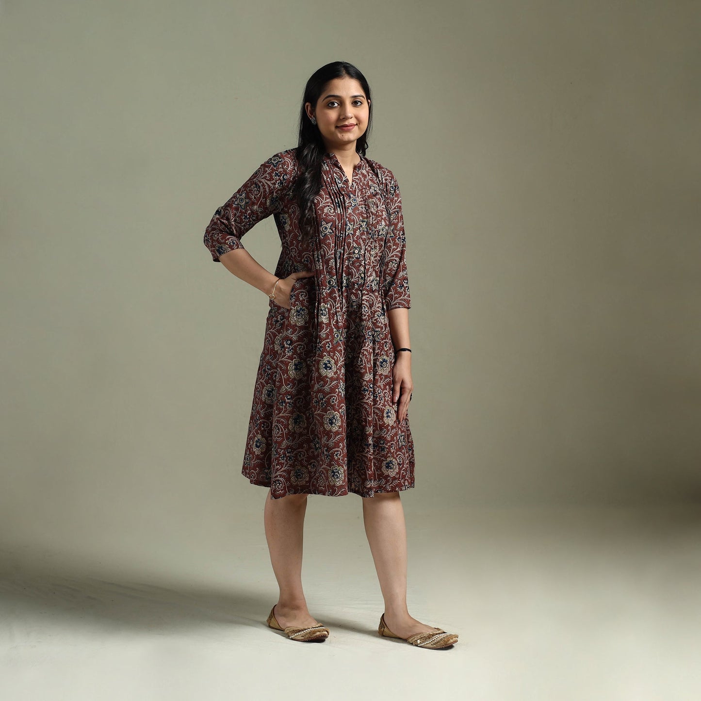 Natural dyed cotton hand block print pintuck kalamkari