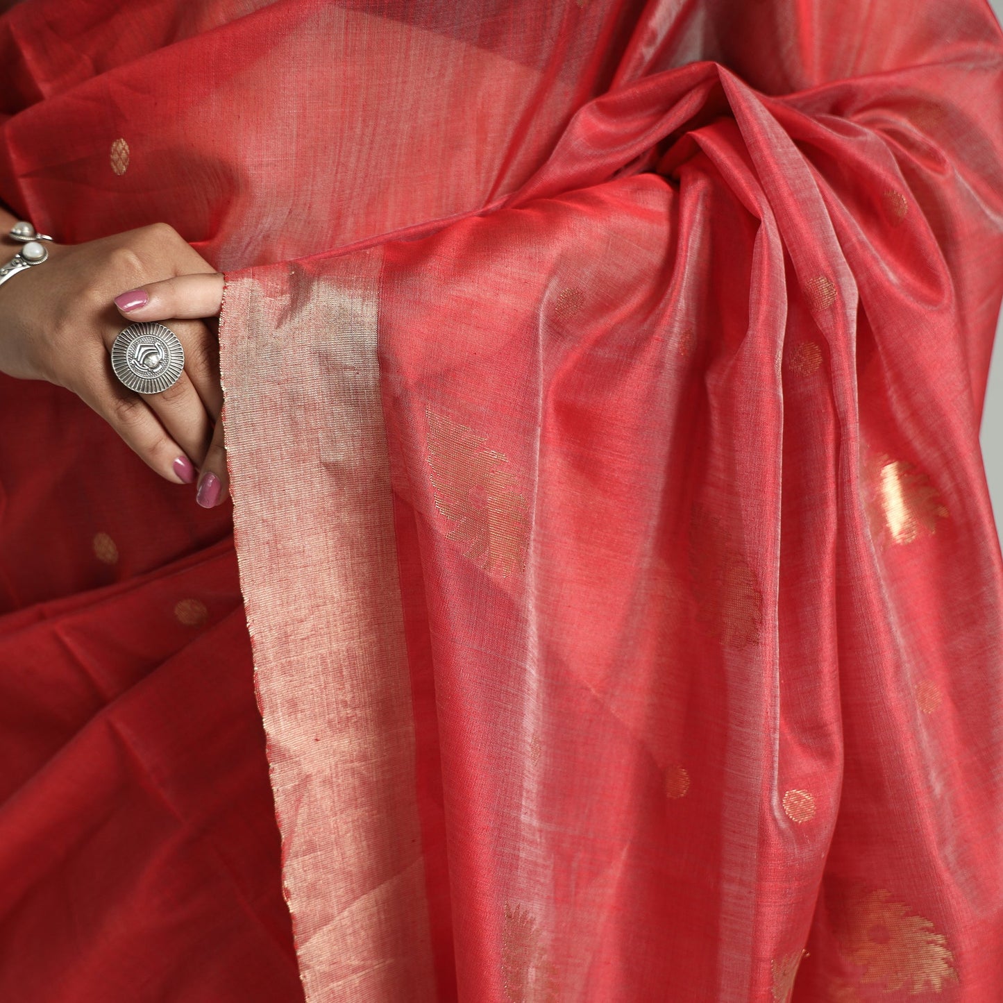 Traditional Chanderi Silk Buta Handloom Zari Work Saree 22