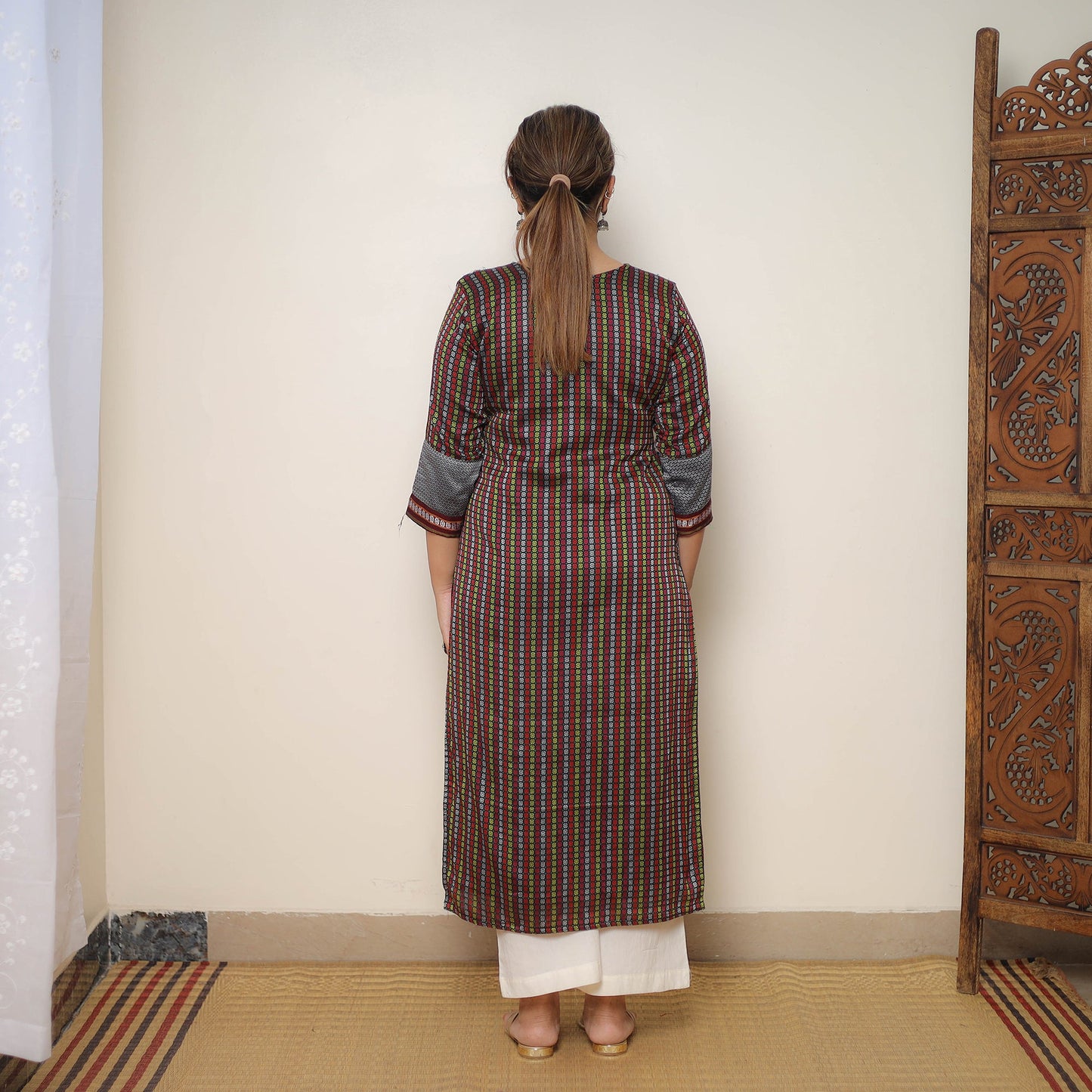 Traditional Khun Straight Kurta for Women
