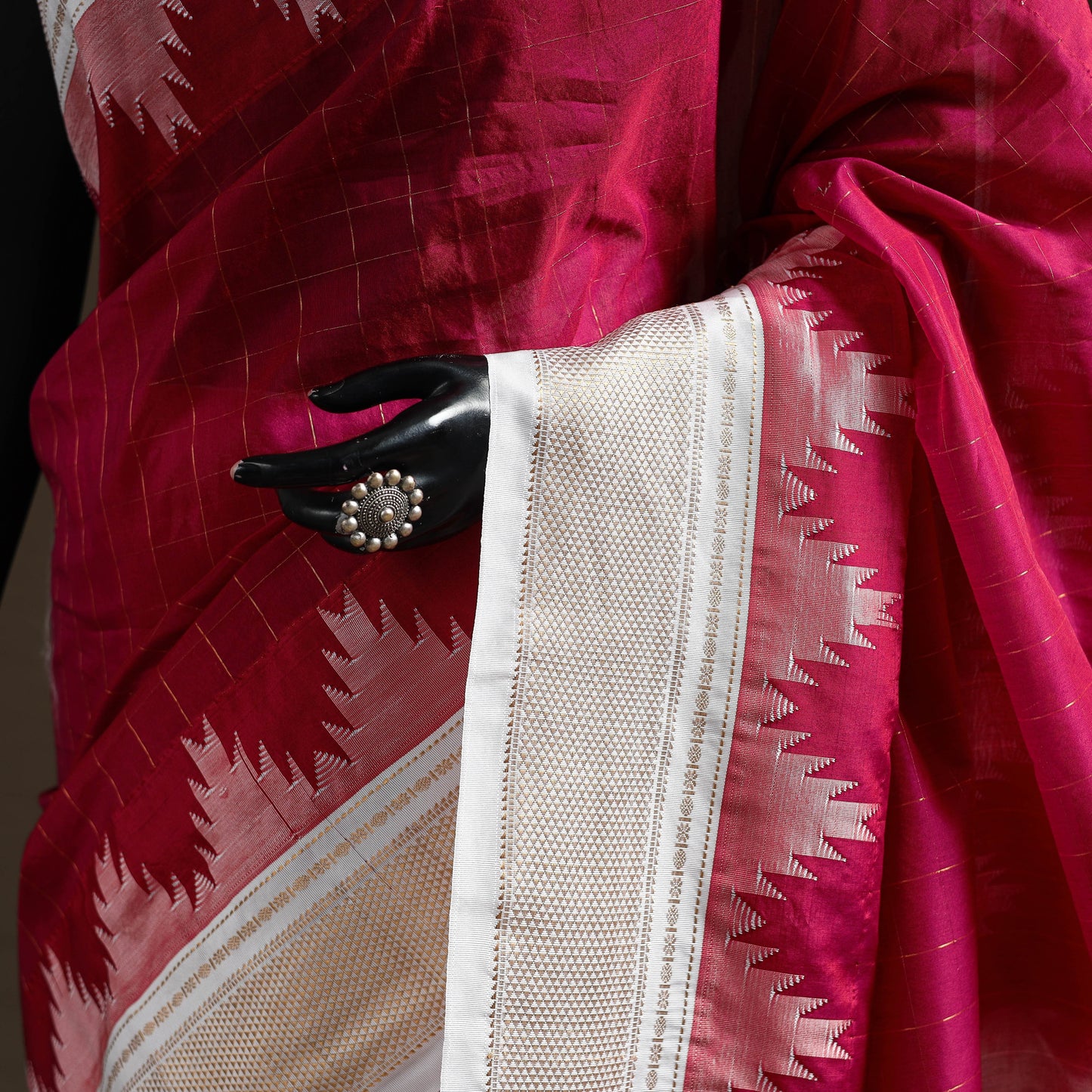 Mercerized cotton gadwal checks ilkal saree with temple