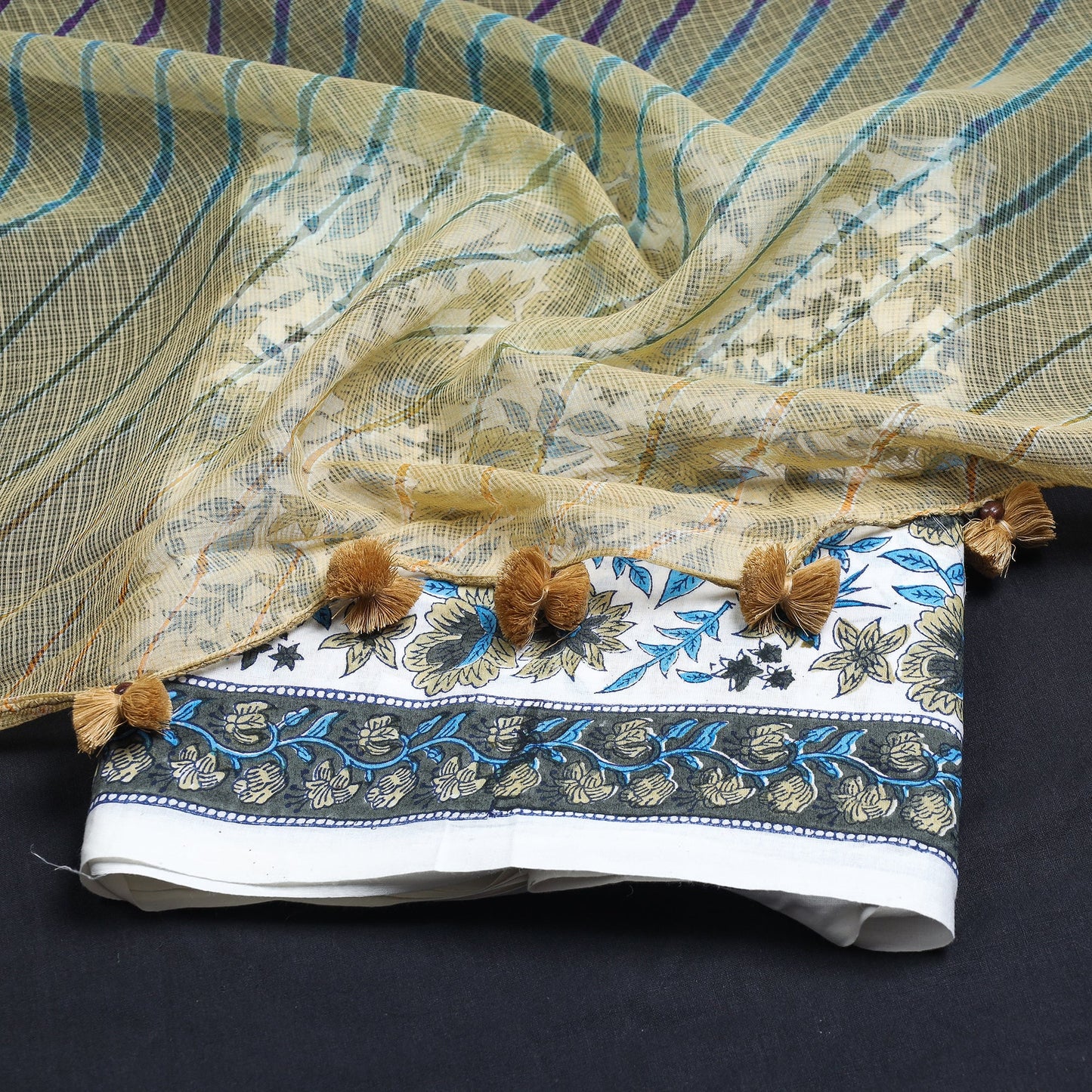 2pc Sanganeri Block Printed Cotton Kurta with Leheriya Dupatta