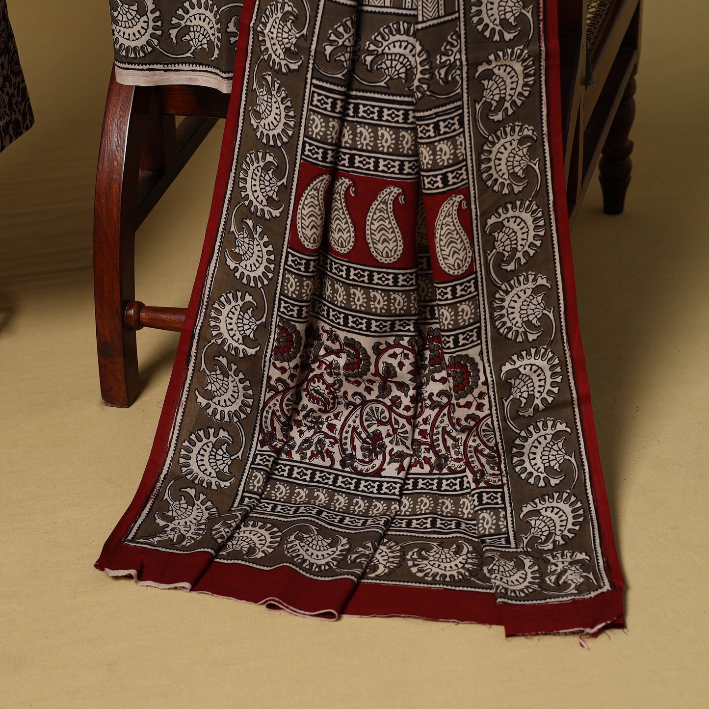 Multicolor - 3pc cotton unstitched bagh dress material