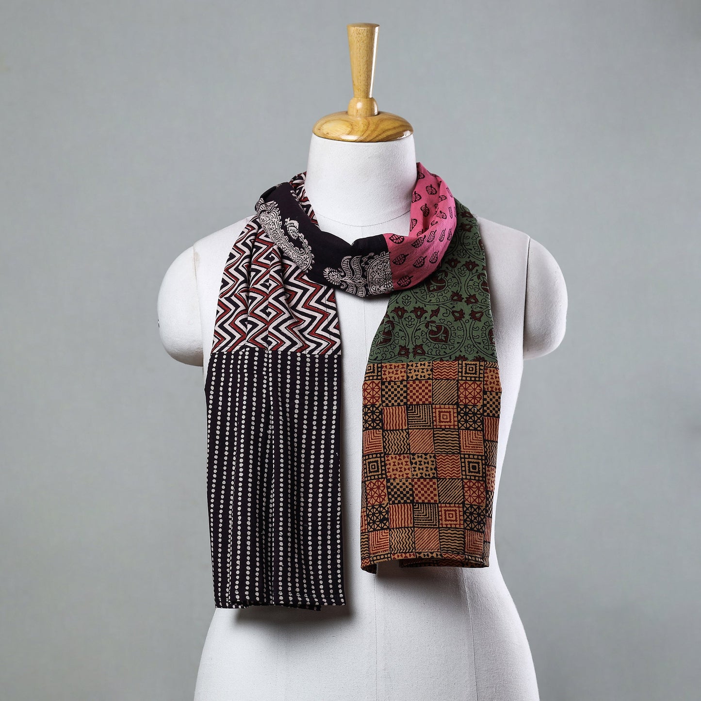 Bagh Block Printed Patchwork Cotton Stole Online at iTokri.com