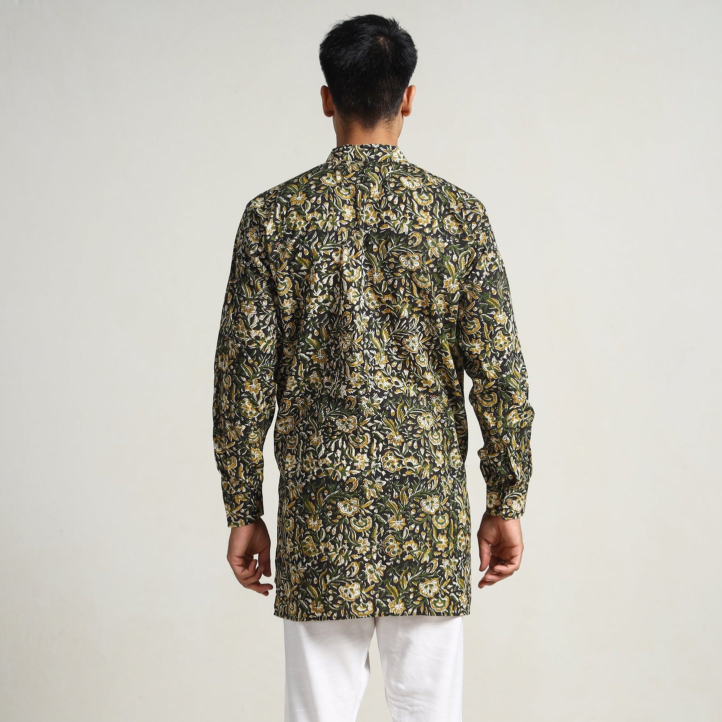 Bagru Block Printed Cotton Men Short Kurta 09