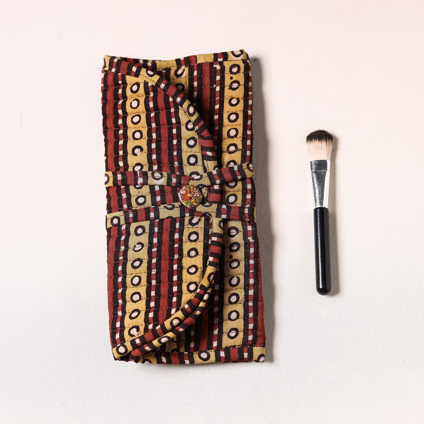 Multipurpose Segmented Make-up Brush Wrap Pouch/Case