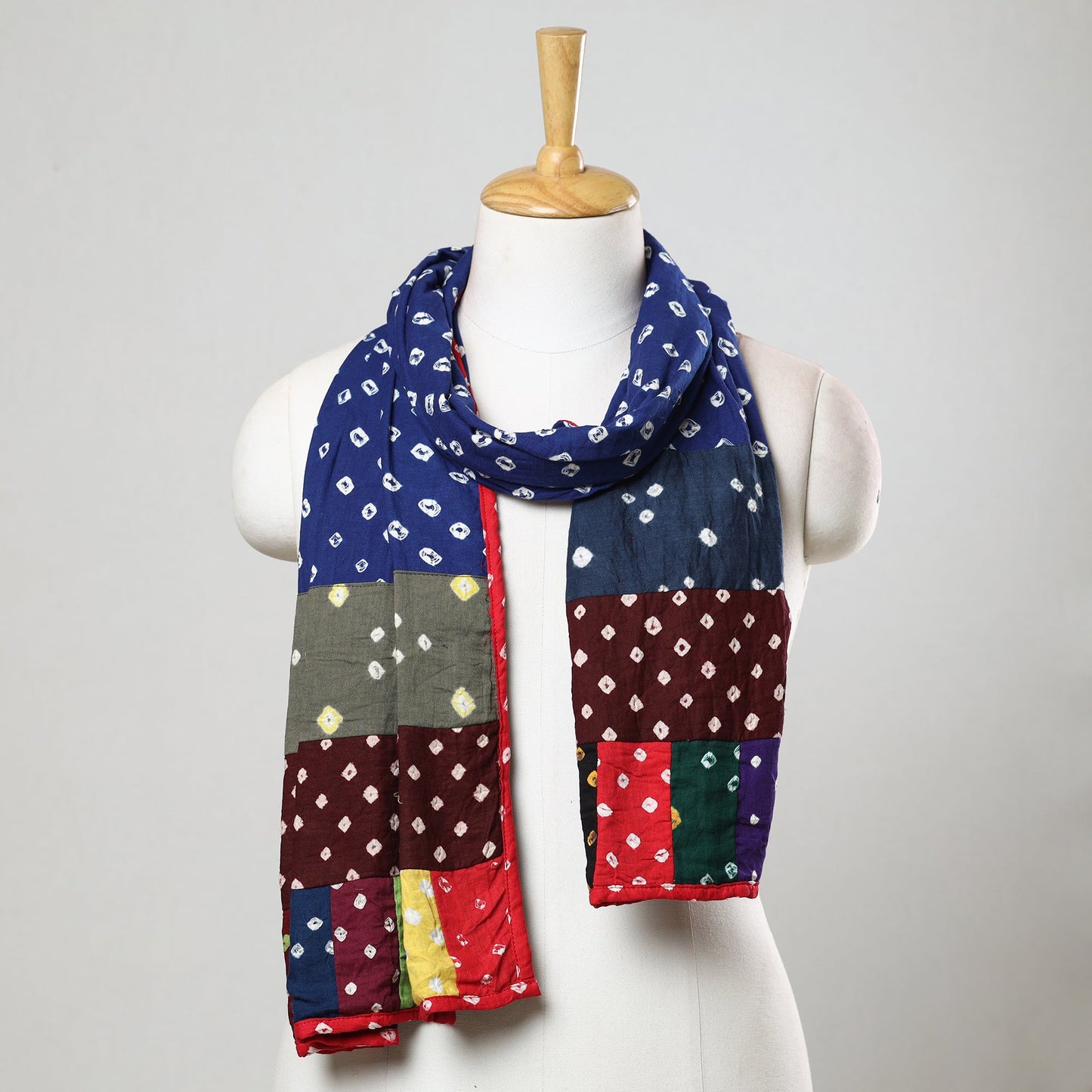 Bandhani Tie-Dye Patchwork Cotton Stole 02