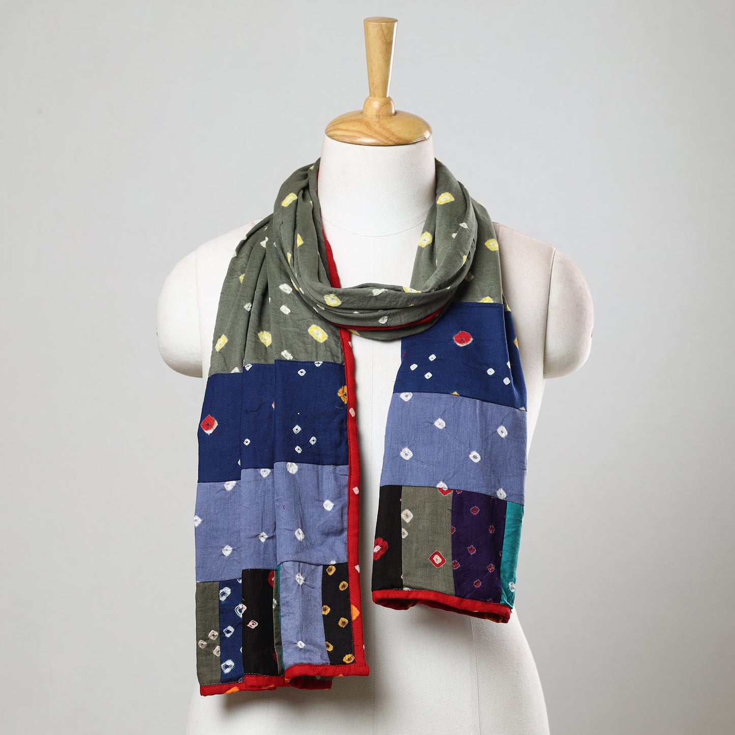Bandhani Tie-Dye Patchwork Cotton Stole 13