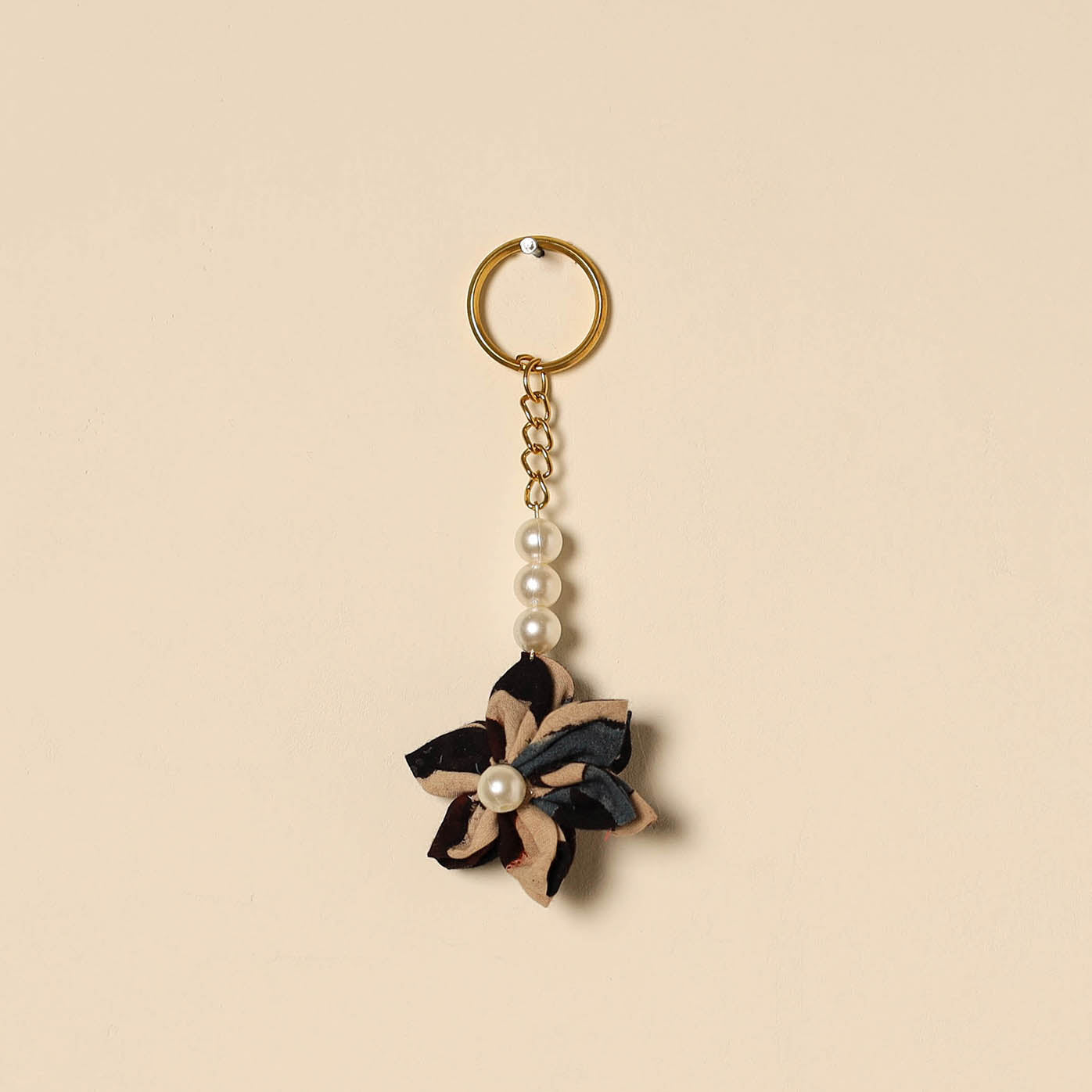 Beaded fabart flower keychain 28 - handcrafted