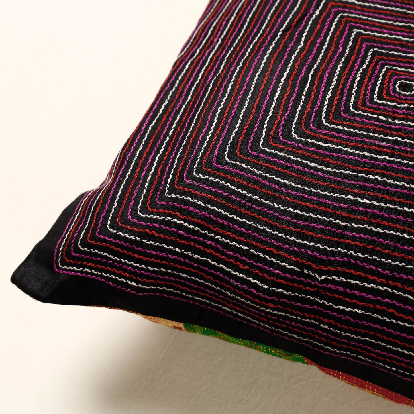Bengal Kantha Embroidery Cotton Cushion Cover 18