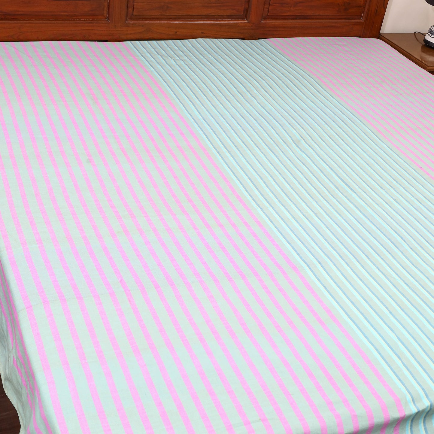 Multicolor - cotton double handloom bed cover (108 x 90 in)