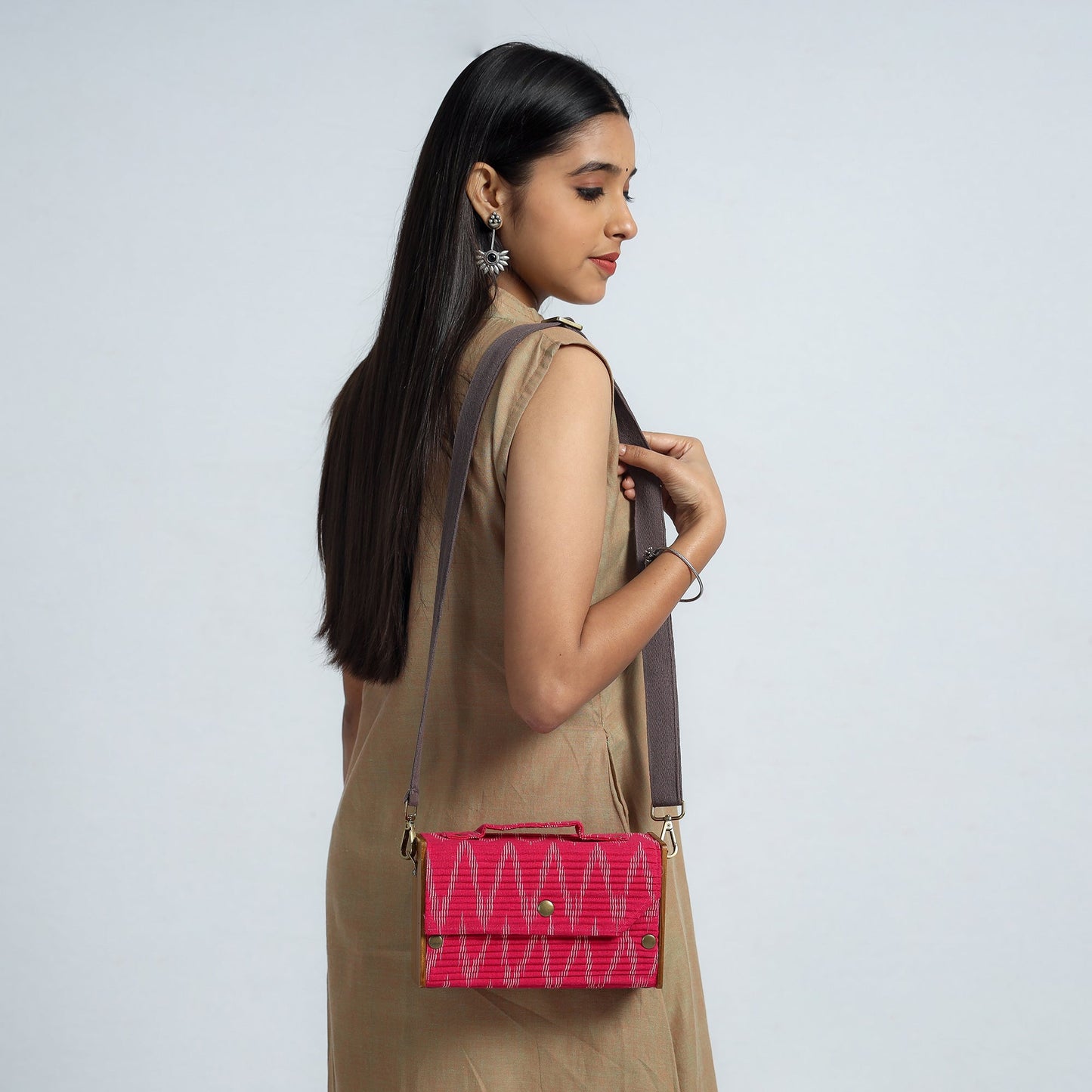 sling bag
