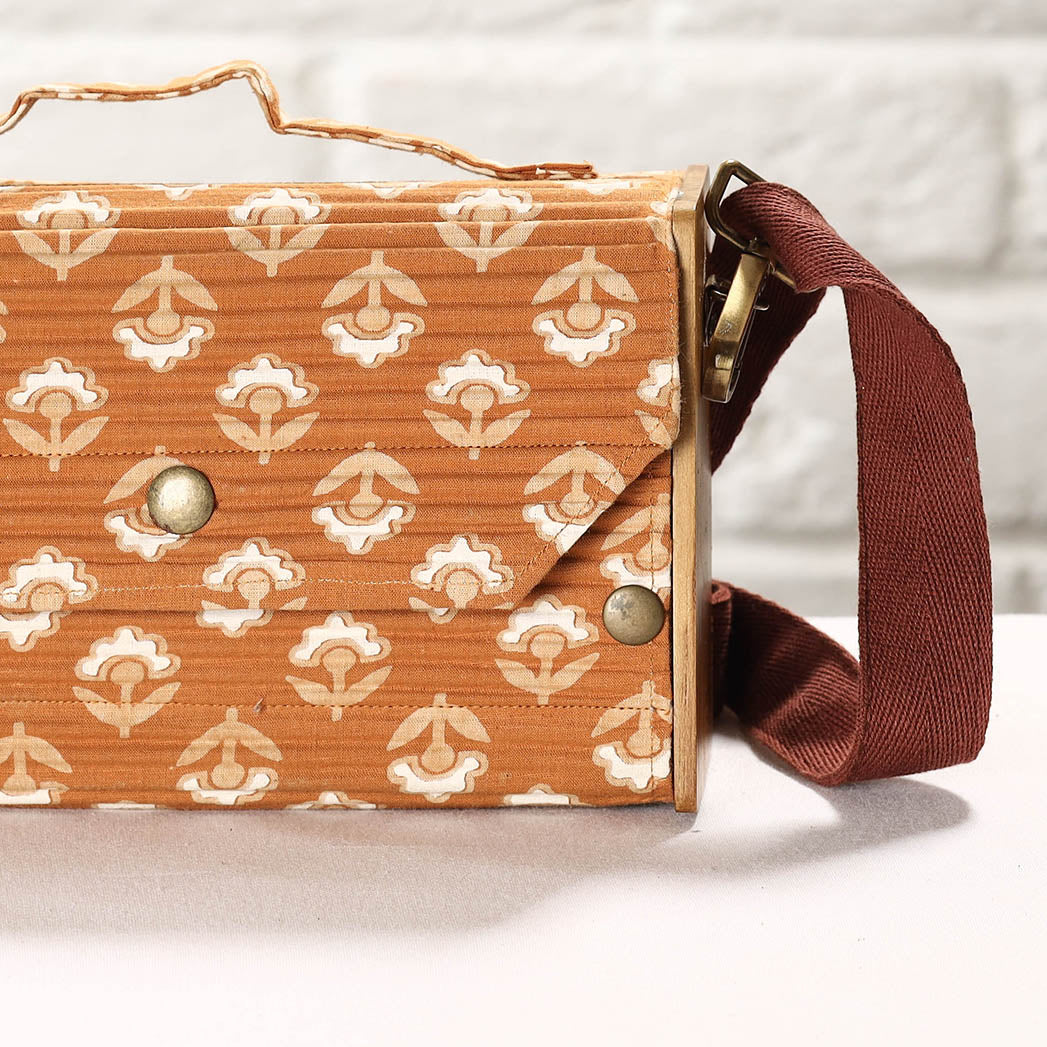 DIY Box Sling Bag / Clutch with Changeable Sleeve Online at iTokri.com