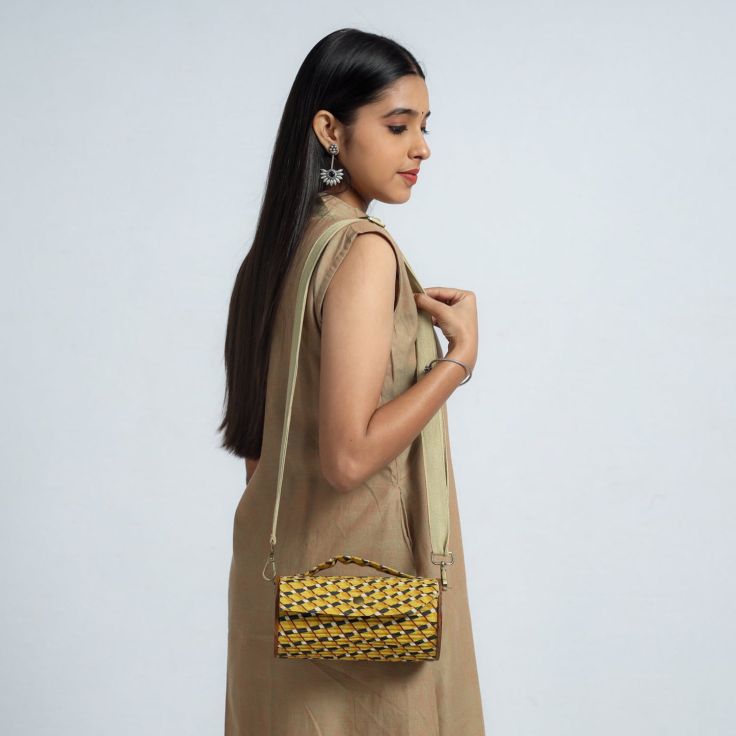 sling bag