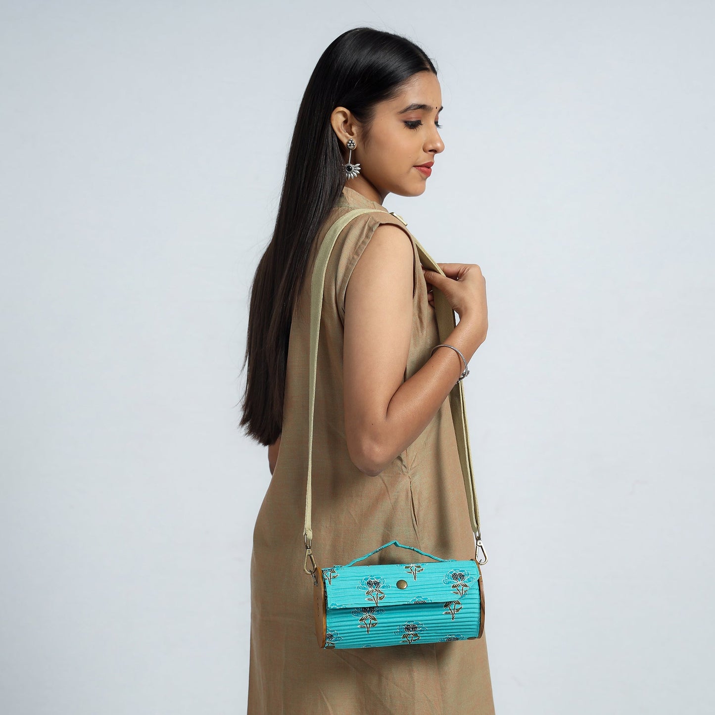 sling bag