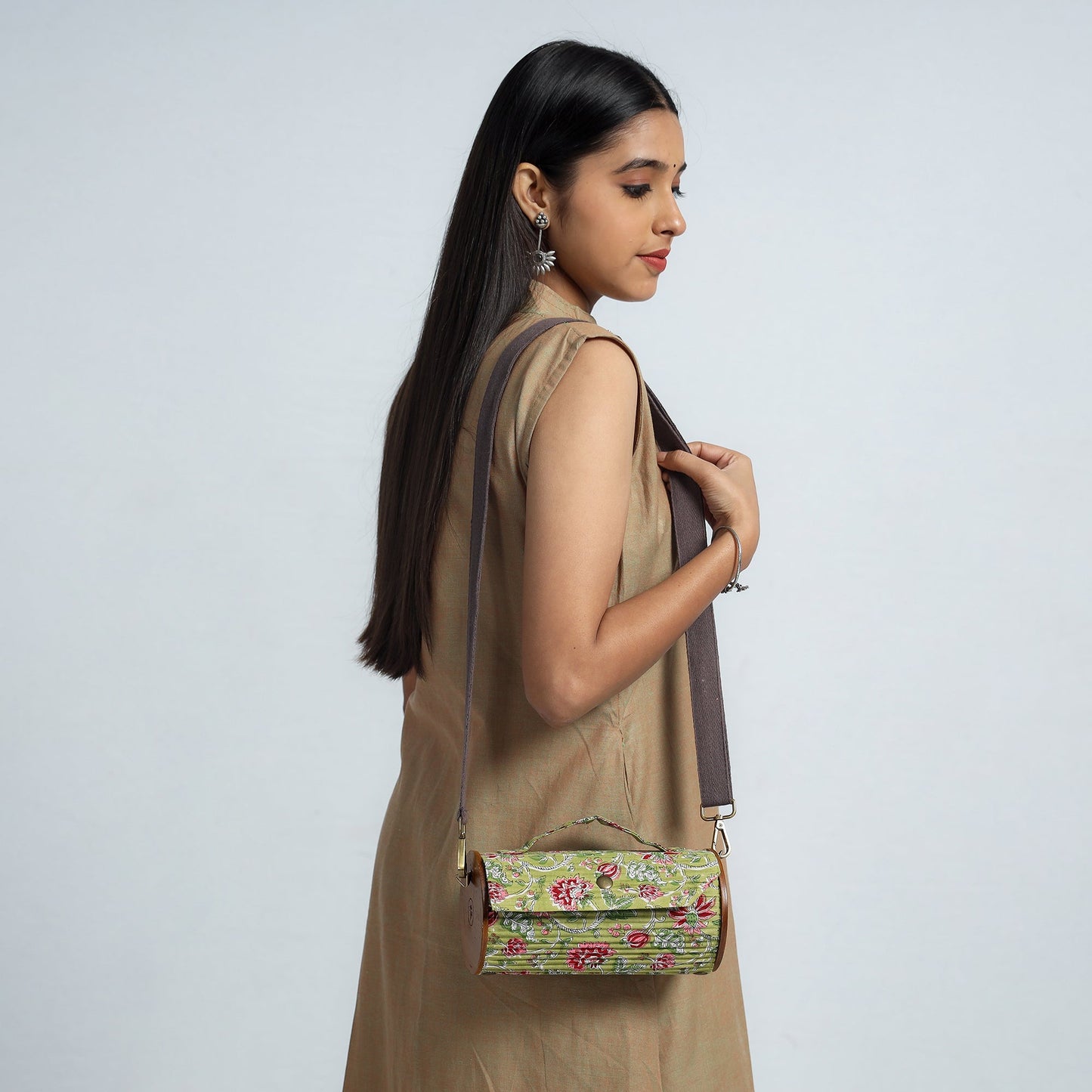 sling bag