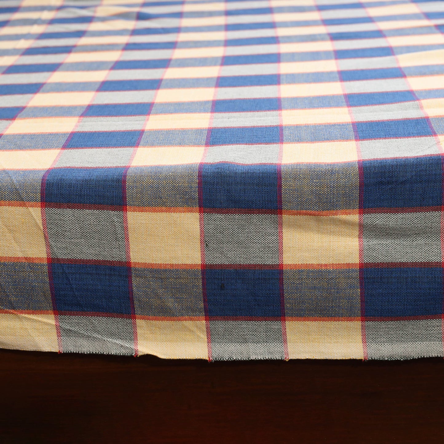 Multicolor - double handloom cotton bed sheet (108 x 90 in)