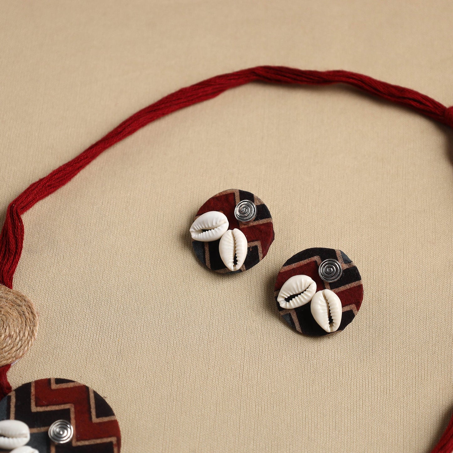Fabart Jute Choker Necklace Set