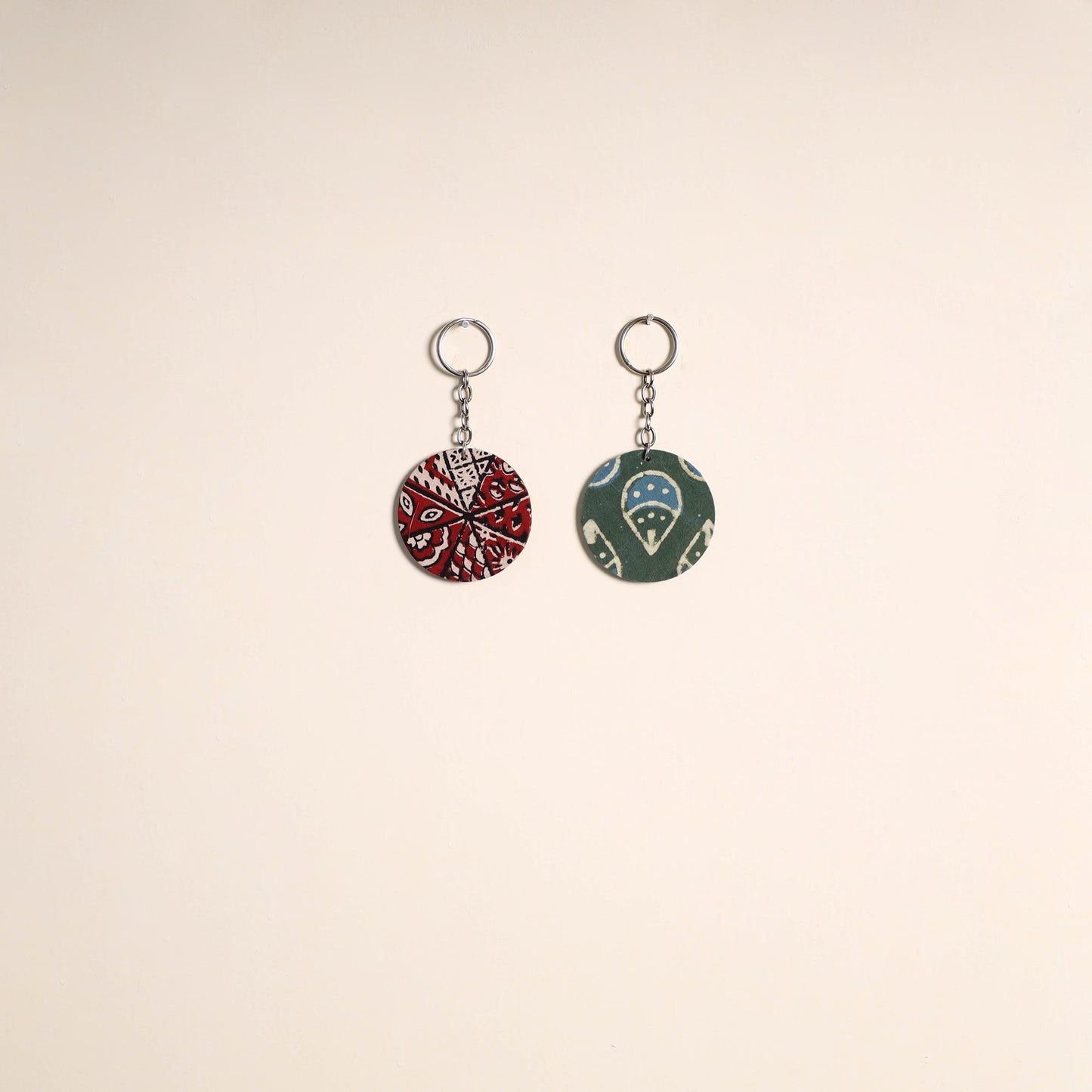 Multicolor - fabric-embellished wood keychain (set of 2) 11