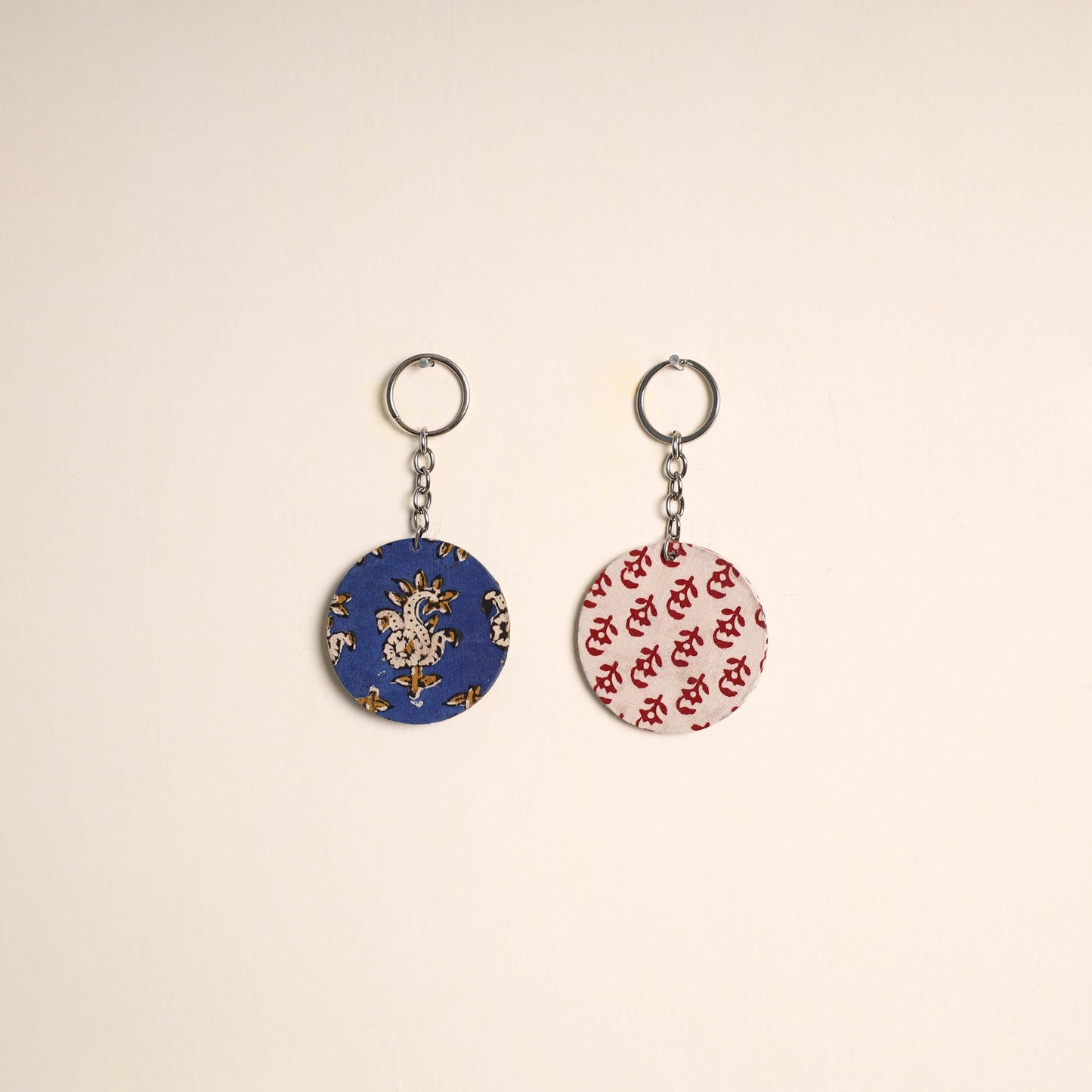Multicolor - fabric-embellished wood keychain (set of 2) 27