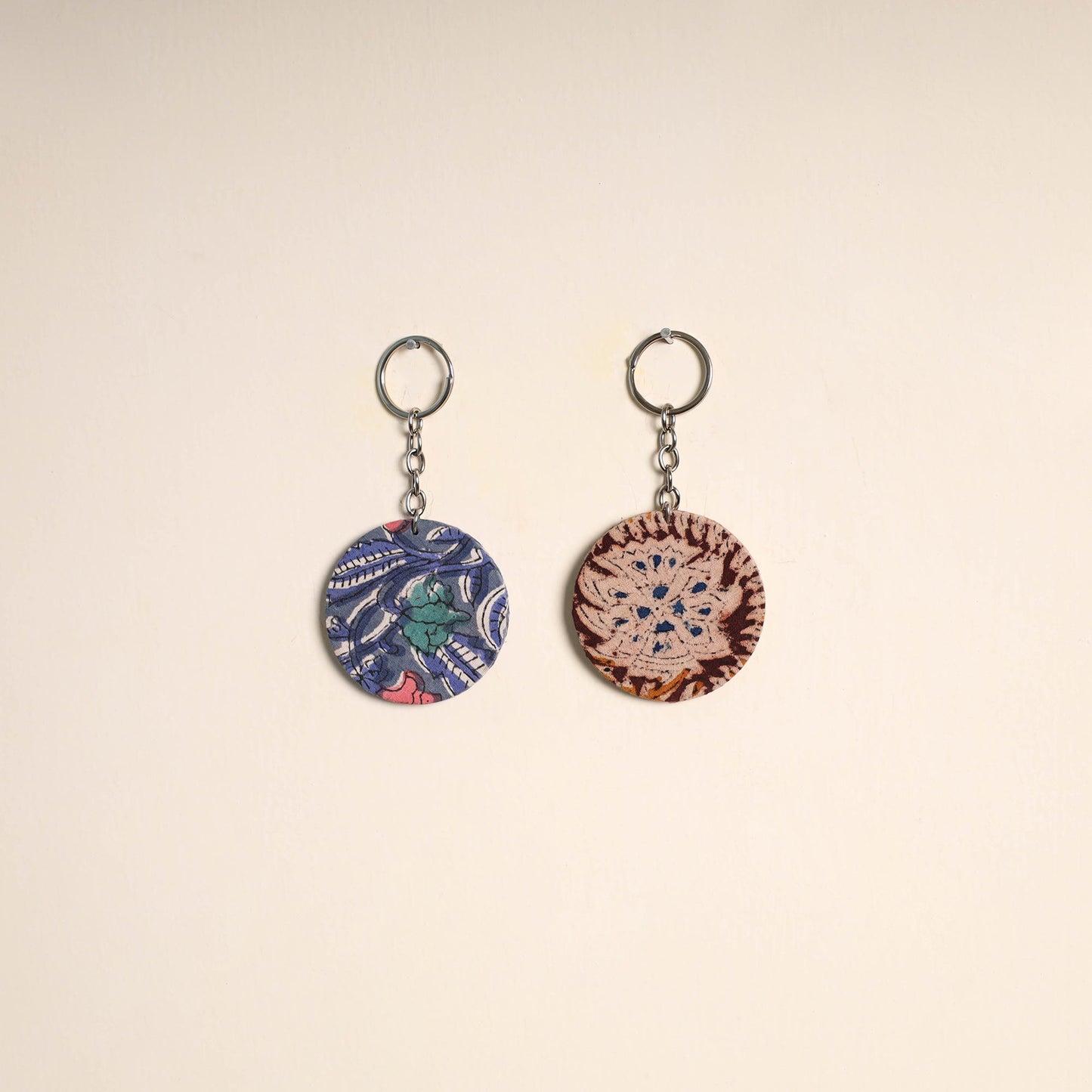 Multicolor - fabric-embellished wood keychain (set of 2) 28